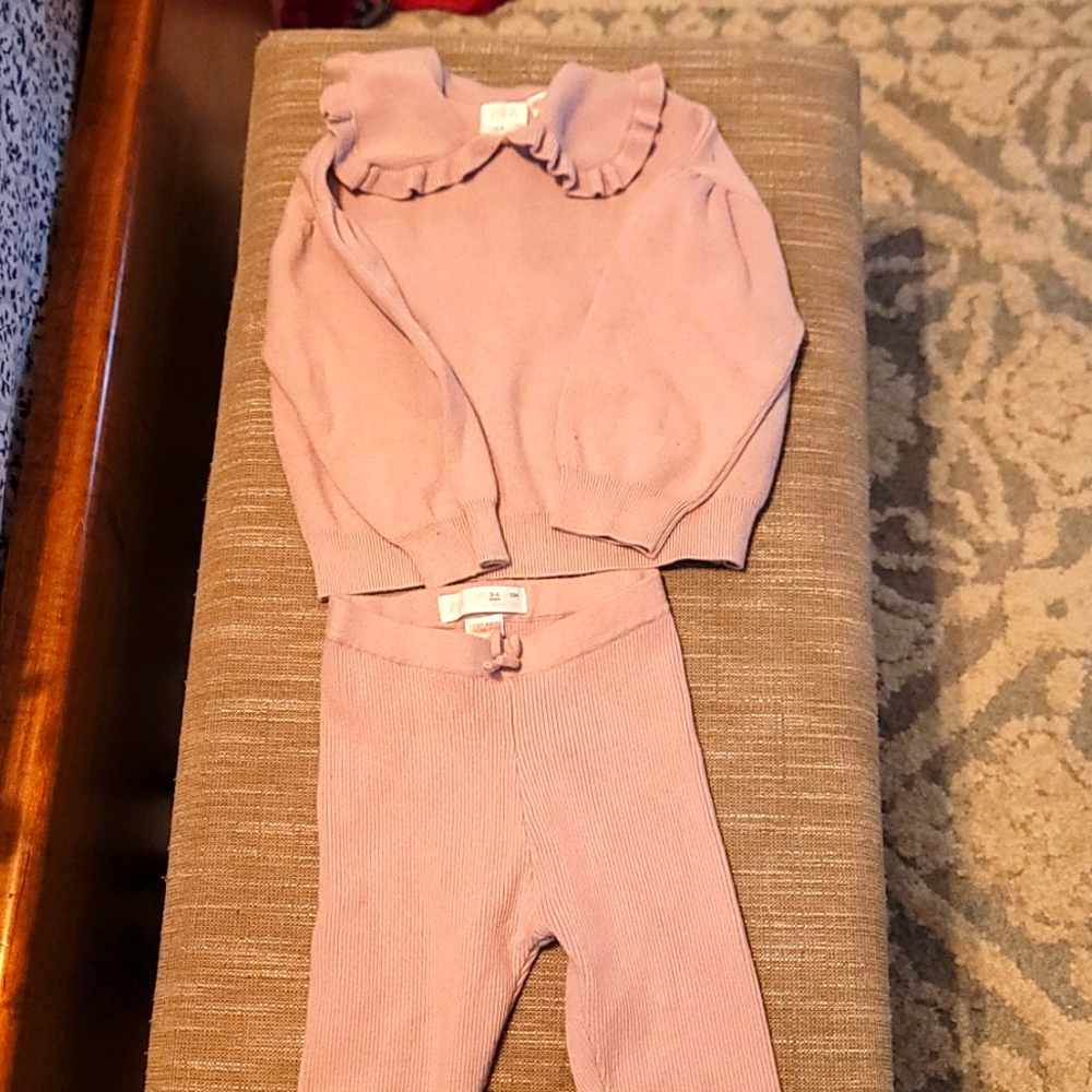 Adorable Zara Sweater ans Pants